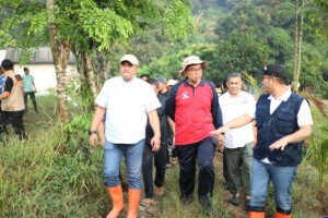 Pemkab Bogor Perkuat Pengawasan Pembuangan Limbah di Sungai Cileungsi - LPLHK - Lembaga Peduli Lingkungan Hidup Dan Kesehatan
